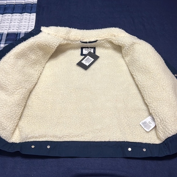 NWT Hurley Sherpa Crop Jacket - Picture 5 of 11